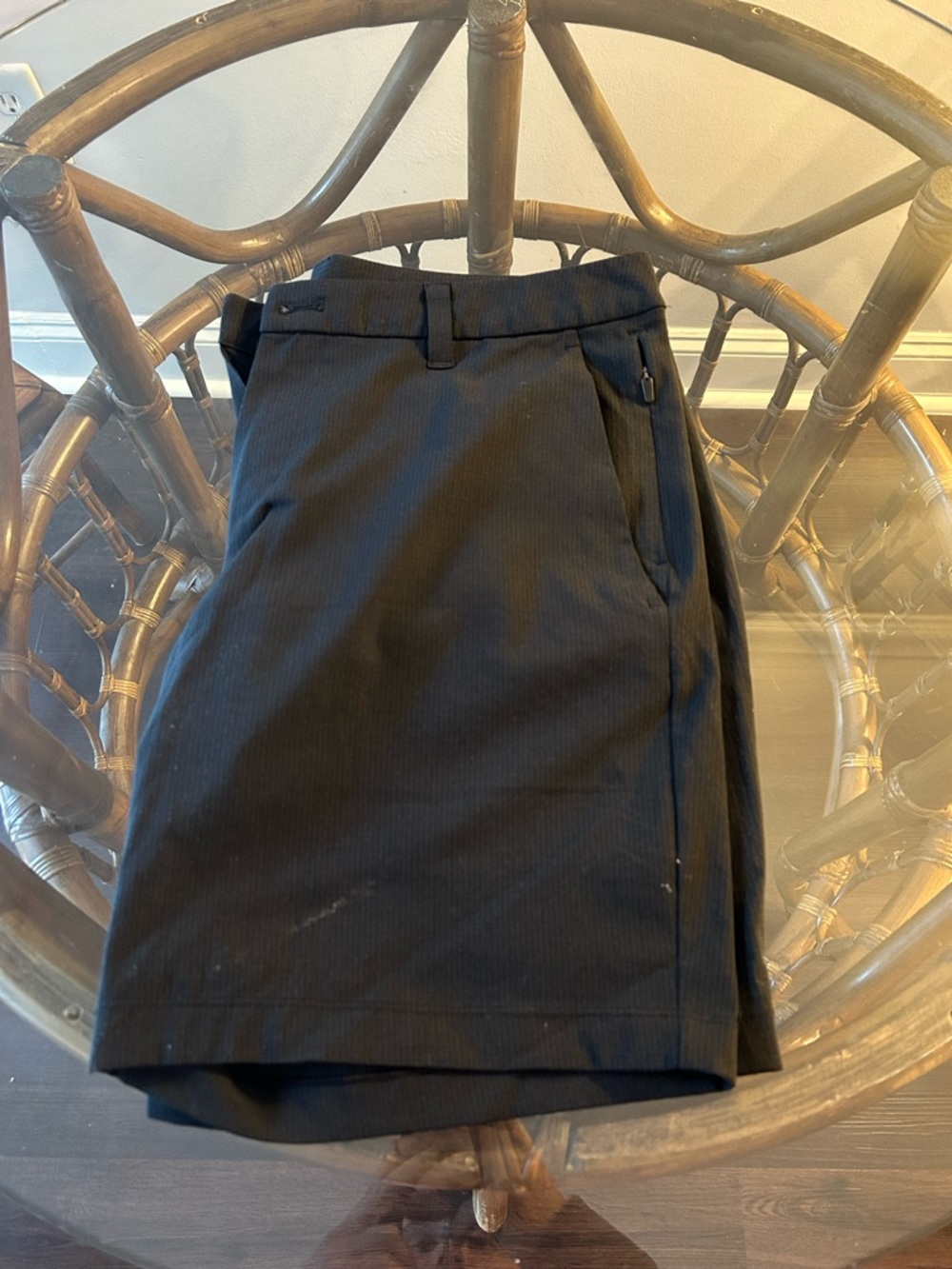 lululemon athletica Black Men's Hybrid Shorts